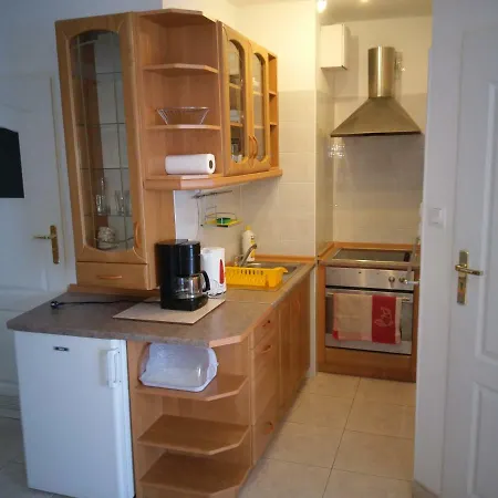 Апартаменти Apartamentyprzymorzu Reymonta Z Sypialnia Колобжег