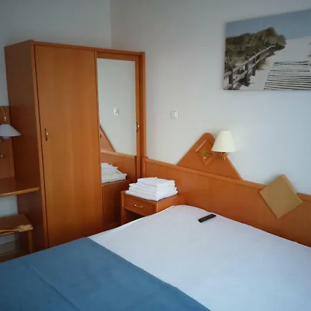 Apartament Apartamentyprzymorzu Reymonta Z Sypialnią *