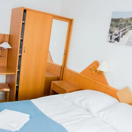 Apartamentyprzymorzu Reymonta Z Sypialnia Apartment Kolobrzeg